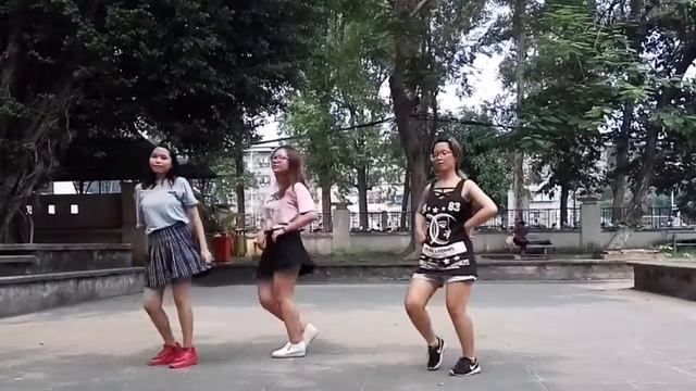 Cheer Up bản hơi lỗi :)) смотреть онлайн