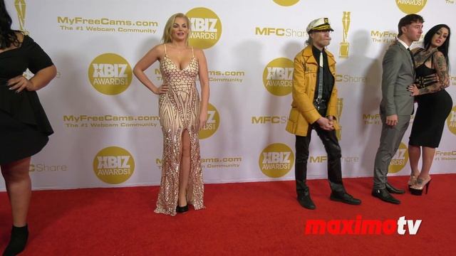 Katy Jayne 2020 XBIZ Awards Red Carpet Fashion in 4K смотреть онлайн