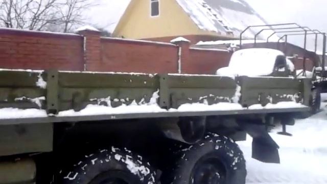 ЗИЛ-157 с консервации. Звук работы мотора смотреть онлайн
