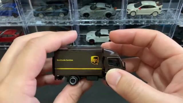 微影 Tiny UPS Toyota Hiace Mercedes-Benz Sprinter Isuzu N Series Box Lorry unboxing 開箱 смотреть онлайн