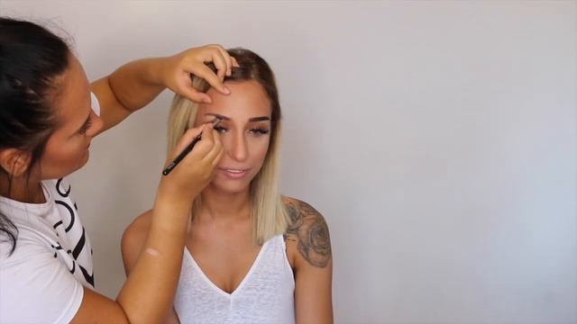 Bronze & GLOW Make Up l Youshouldalwaysfeel смотреть онлайн
