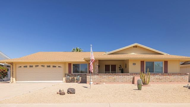 Sun City Arizona Real Estate for Sale at 10432 W Cinnebar AVE, Sun City, AZ 85351 смотреть онлайн