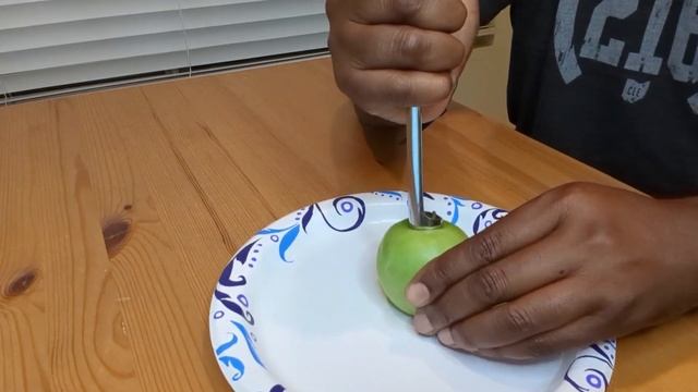 OXO Good Grips Apple Corer, Silver Black Review смотреть онлайн