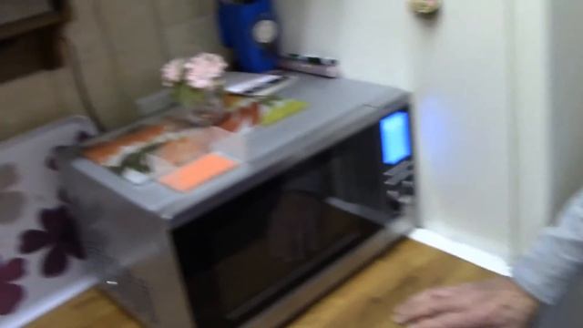 Hearing Aid Hack смотреть онлайн