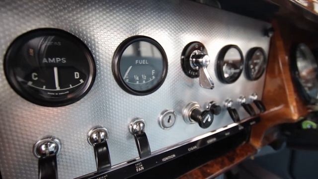 Lot 338 - 1962 Jaguar Mk2 3.4 M/OD смотреть онлайн