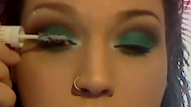 TURQUOISE AND BROWN MAKEUP TUTORIAL смотреть онлайн