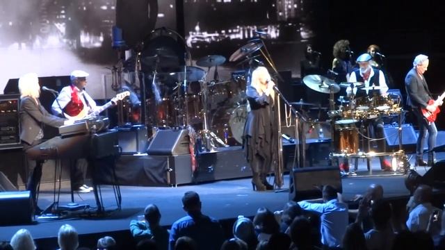“Gypsy” Fleetwood Mac@Wells Fargo Center Philadelphia 10/15/14 смотреть онлайн