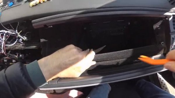 X5 E70 android Headunit 10.25‘ 1920*720P screen installation in 2020