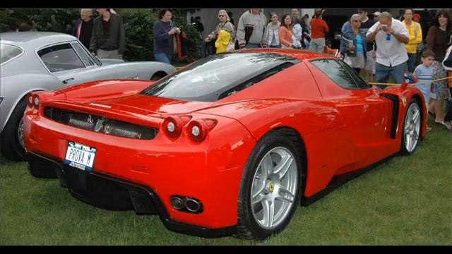 Ferrari VS Lamborghini смотреть онлайн