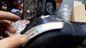 Как снять поворотник с зеркала Форд Фокус 2 рейстал!