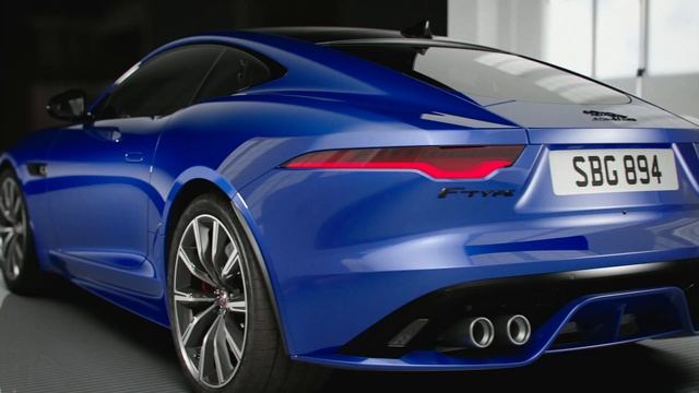 Новый Jaguar F-TYPE | В центре внимания смотреть онлайн