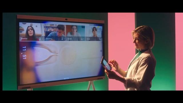 HUAWEI IdeaHub - A Window on New Opportunities смотреть онлайн