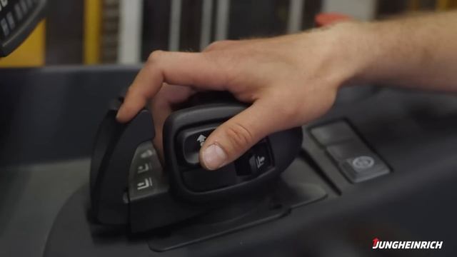 The ETV 216 - Compact Presentation смотреть онлайн