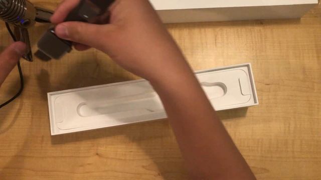 ASMR Unboxing: Apple Watch Series 3 смотреть онлайн