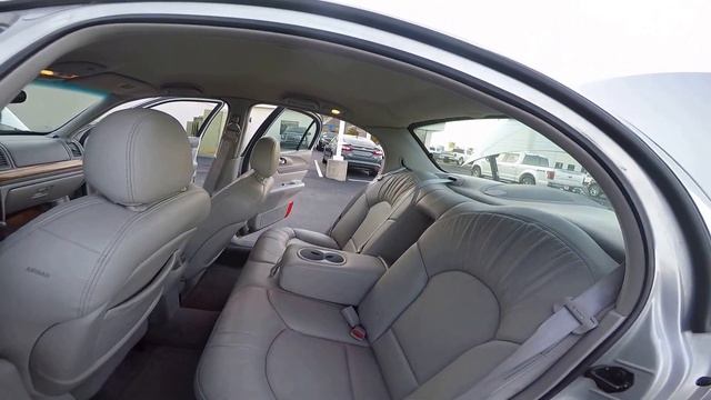 1999 Lincoln Continental смотреть онлайн