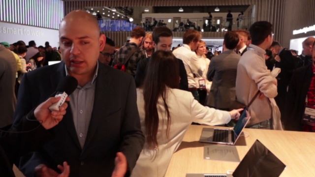 Huawei Matebook X Pro 2019 / Entrevista con David Moheno смотреть онлайн