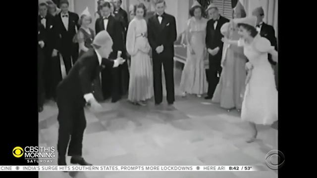 The story behind New York City's famous nickname смотреть онлайн