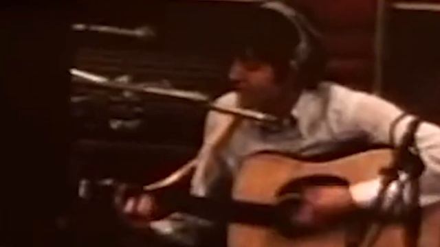 What happened to The Beatles Apple Records?? смотреть онлайн