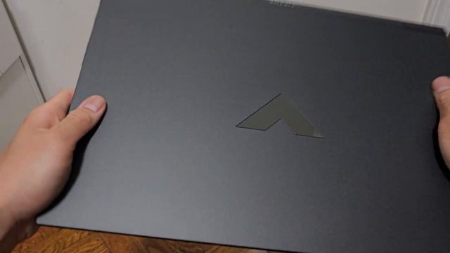 HP Victus 16-d0010tg/4b533UA#ABA Unboxing. Intel I5-11400h, RTX 3050TI 512gb ssd 8gb Ram. смотреть онлайн