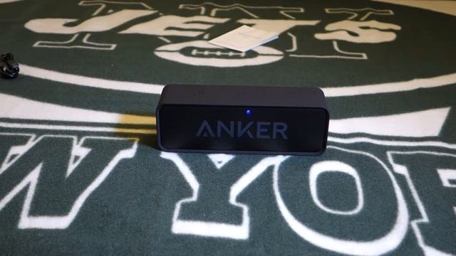 Anker SoundCore Bluetooth Speaker смотреть онлайн