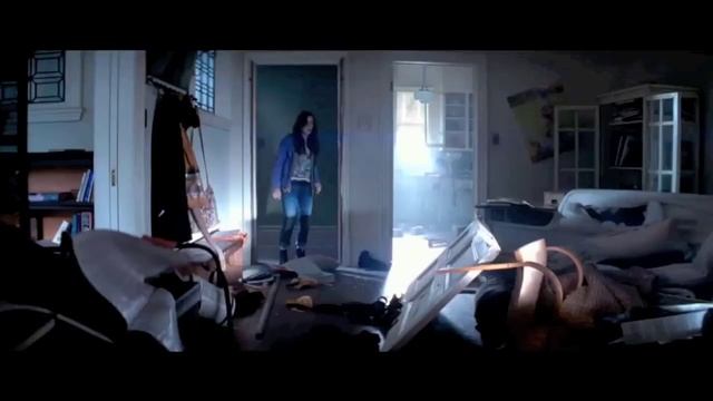 'The Mortal Instruments: City of Bones' Itunes Featurette смотреть онлайн