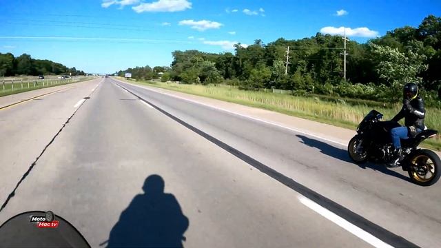 Detroit Series Part 1 | Motovlog | Smackdowns! | City Views! | Ducati V4, S1000rr, ZX10r, GSXR 1k смотреть онлайн