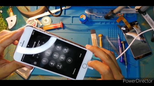 CARA TUKAR BATERI IPHONE 8 PLUS | BOZZQ REPAIR смотреть онлайн