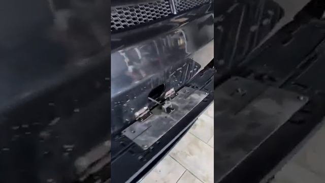 Установили откидные номера на Jeep Cherokee👨🏼🔧 Установим и на ваш🚗 WhatsApp 8(925)880-08-41 смотреть онлайн
