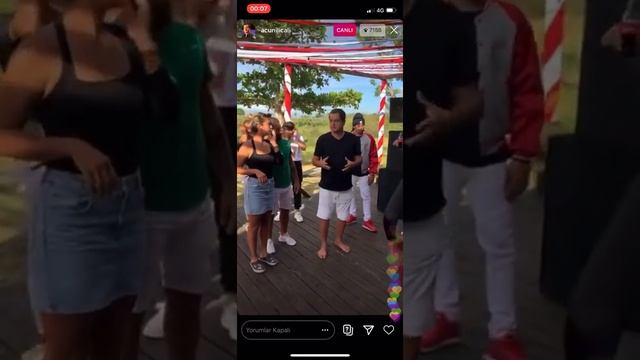 NİSA CEMAL CANA DOĞUM GÜNÜ HEDİYESİ VERİYOR смотреть онлайн