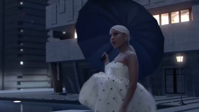Ariana Grande DENIES Cheating On Mac Miller & Suffers Injury on Carpool Karaoke смотреть онлайн