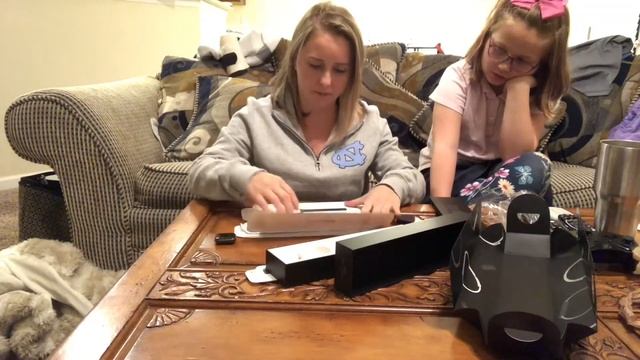Unboxing Apple Watch Series 4 Nike+ смотреть онлайн