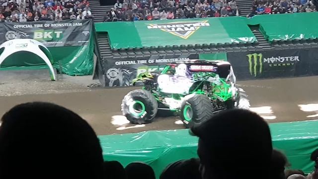 Monster Jam 2019 Anvers (Belgique) смотреть онлайн