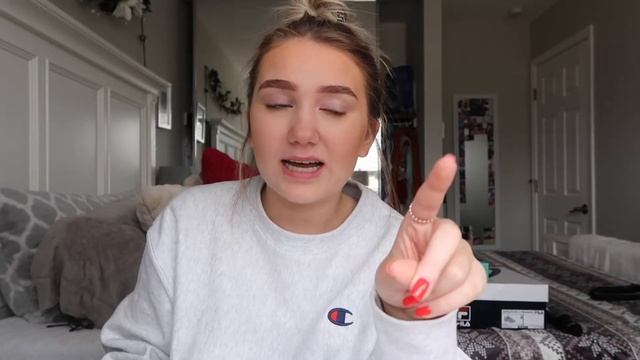 WHAT I GOT FOR CHRISTMAS 2018 // abigailnicole *James Charles Palette & Brushes, AirPods...etc* смотреть онлайн