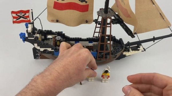 Lego 6271 Imperial Flagship pirates ship 1992 speed build and review