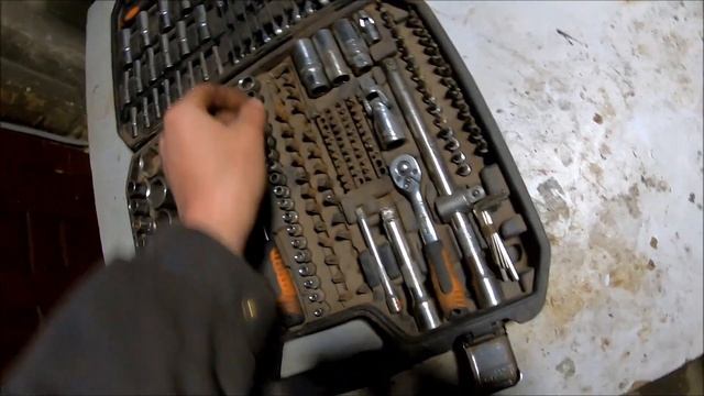Zestaw kluczy Neo Tools 219 elementów po 6 latach używania. смотреть онлайн
