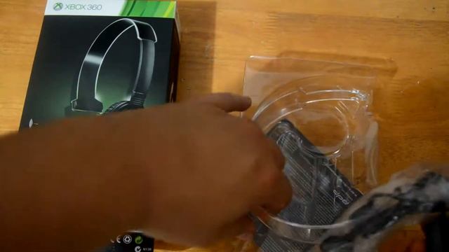 Xbox 360 Afterglow Wired Communictor UNBOXING смотреть онлайн