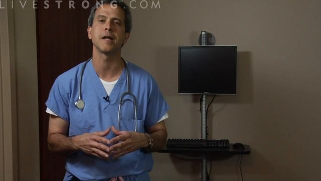 How to Treat Abdominal Strains смотреть онлайн