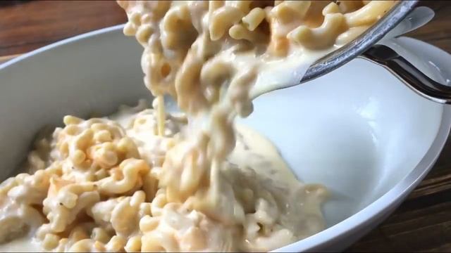 Super Creamy Mac and Cheese смотреть онлайн
