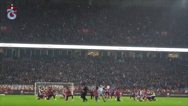 Trabzonspor Rizespor Maç Sonu Kolbastı Şovu смотреть онлайн