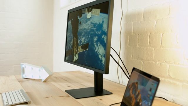 LG UltraFine 5K Display: The perfect Cinema Display replacement?| Review смотреть онлайн