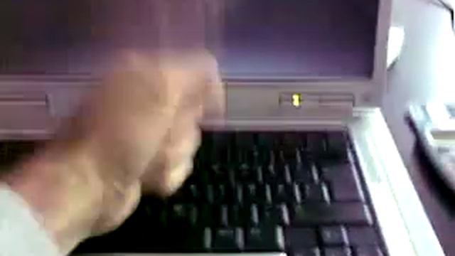 Some ways to use a crashed laptop for: 1# Music Box смотреть онлайн
