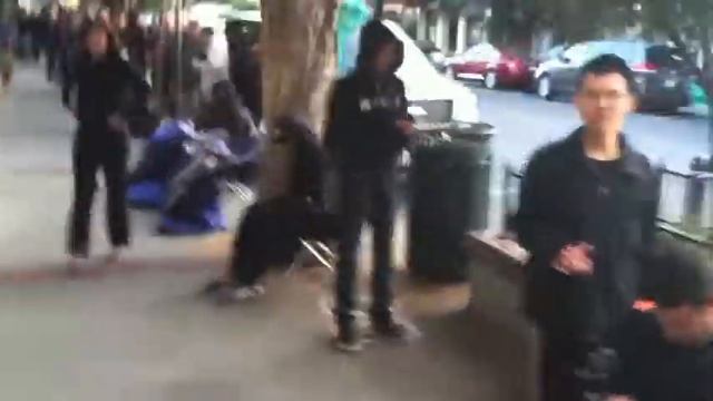 Los Gatos iPhone 5 Release Line 189 people at 7:30 am смотреть онлайн