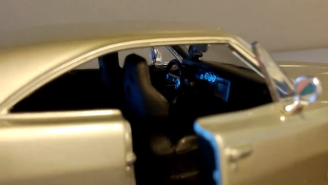 Maisto 1:25 1969 Dodge Charger R/T Review смотреть онлайн