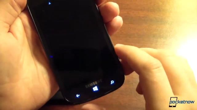 BlackBerry 10 vs Windows Phone 8 - pocketnow review смотреть онлайн