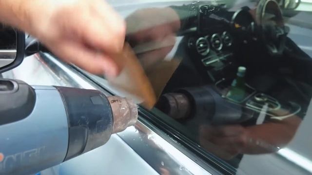 Mercedes Benz C220d (W205) Roof Wrap and Window Tinting смотреть онлайн