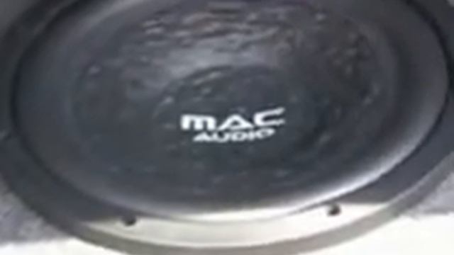 Subwoofer смотреть онлайн