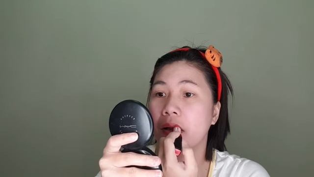 MAC / FIVE MINUTE MAKE UP TRIAL смотреть онлайн