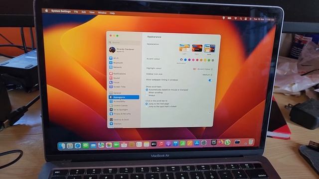 Change Macbook Dark or Light Mode смотреть онлайн