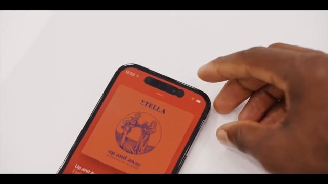 iPhone 14 dynamic island first impressions смотреть онлайн