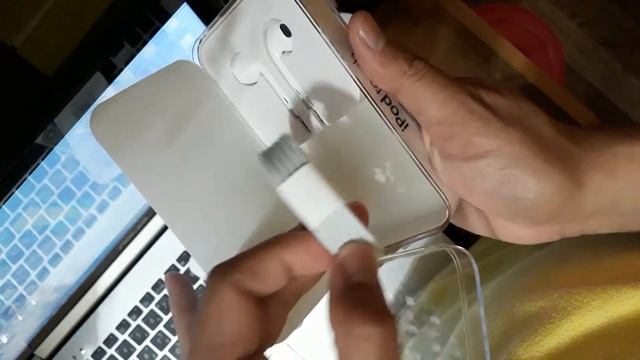 Unboxing iPod touch 7th Generation смотреть онлайн